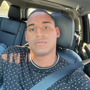 Meet your Posher, Jorge luis